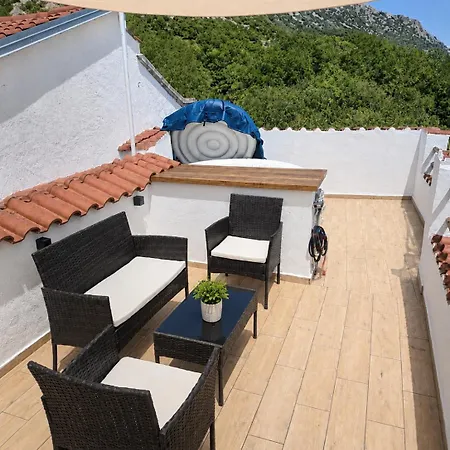 Sky Terrace Retreat Draga Bašćanska